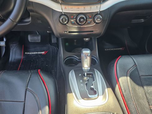 Used 2018 Dodge Journey SXT w/ Premium Group FWD image 16