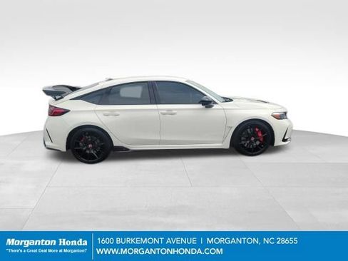 Used 2025 Honda Civic Type R image 4