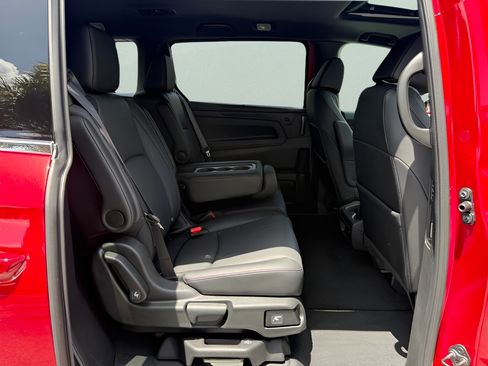 New 2026 Honda Odyssey Sport-L image 13