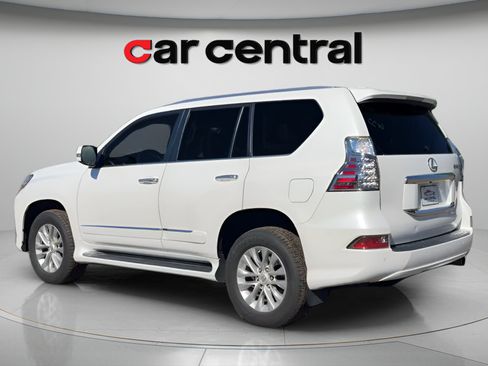 Used 2017 Lexus GX 460 Premium AWD/4WD image 3