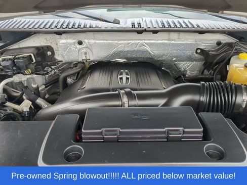 Used 2016 Lincoln Navigator Select AWD/4WD image 55
