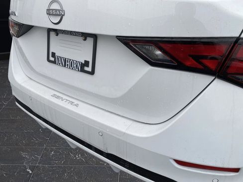 New 2025 Nissan Sentra SV image 27