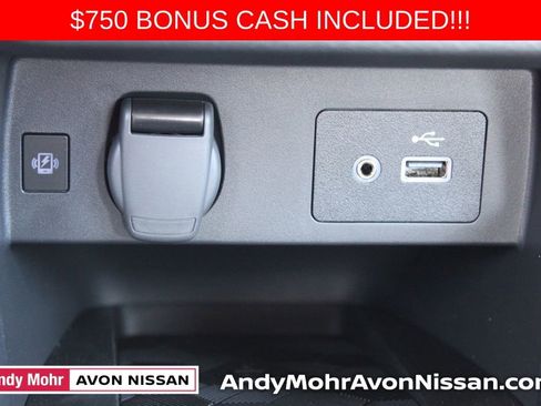 New 2025 Nissan Versa SV w/ Trunk Package image 23