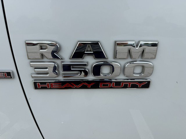 Used 2018 RAM 3500 Tradesman w/ Chrome Appearance Group AWD/4WD image 18