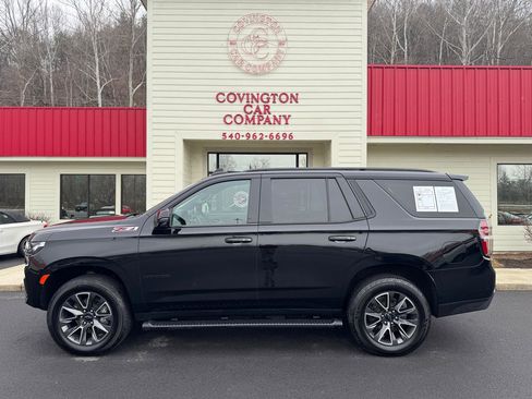 Used 2021 Chevrolet Tahoe Z71 w/ Luxury Package AWD/4WD image 4