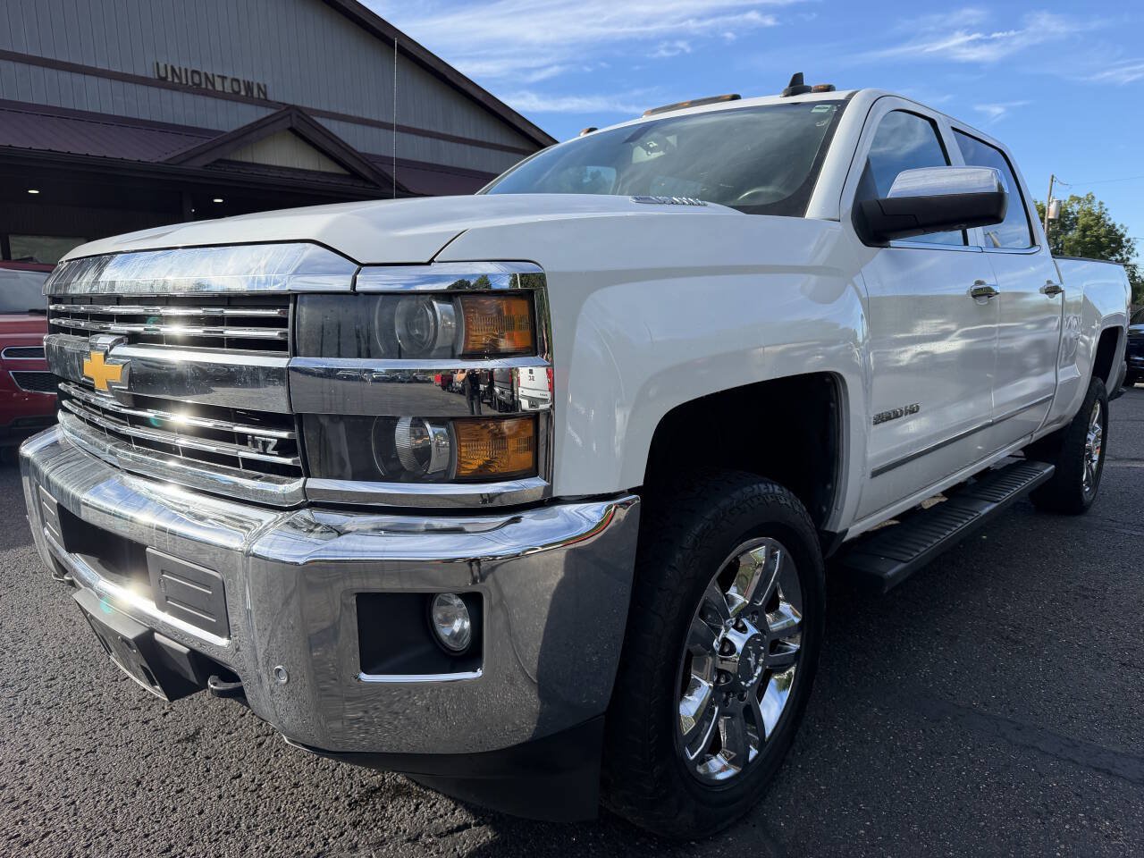 Used 2015 Chevrolet Silverado 2500 LTZ w/ Duramax Plus Package AWD/4WD image 1