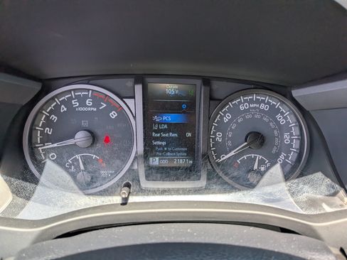 Used 2023 Toyota Tacoma TRD Sport RWD image 27