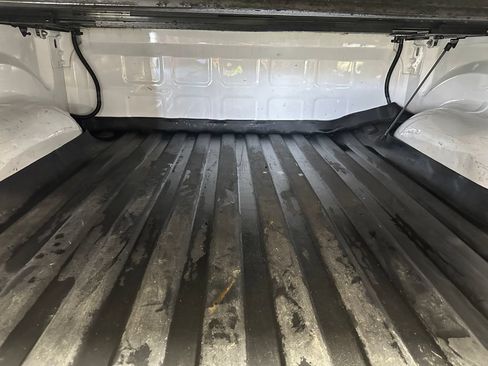 Used 2015 RAM 1500 Big Horn AWD/4WD image 23