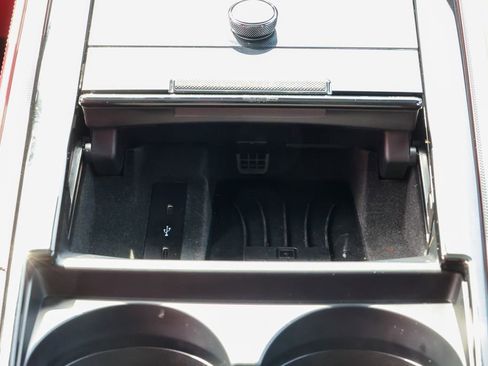 Certified 2025 Porsche Panamera 4 AWD/4WD image 27