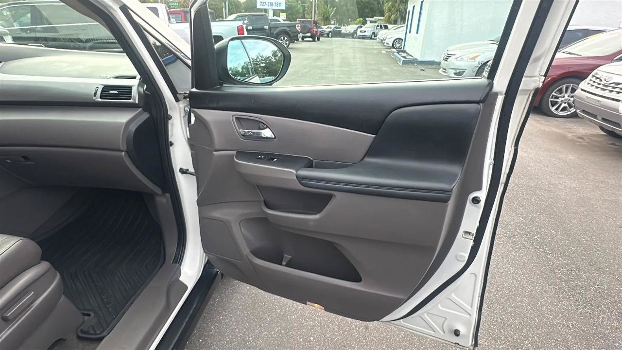 Used 2016 Honda Odyssey EX-L image 30