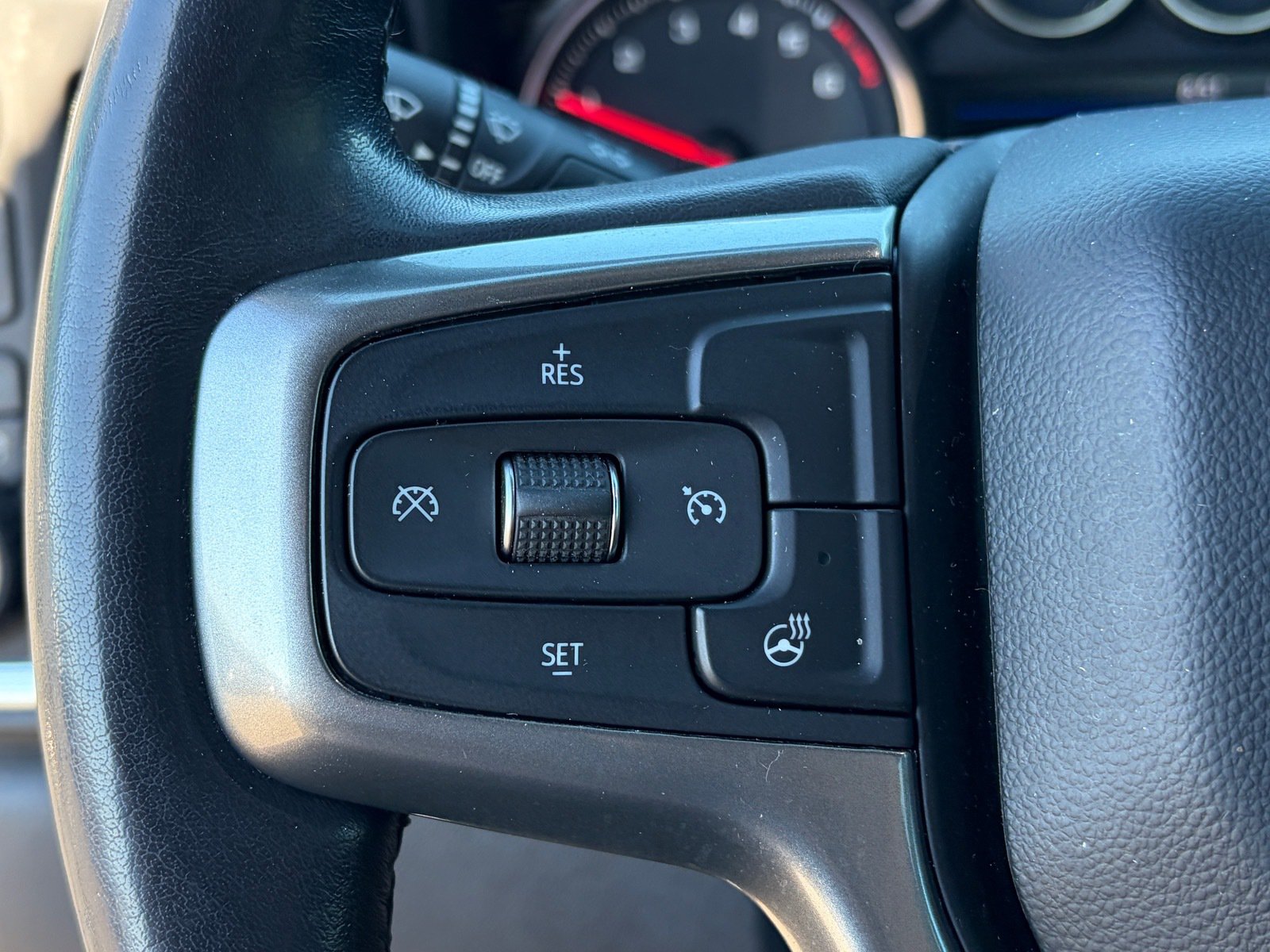 Used 2021 Chevrolet Silverado 1500 LT w/ LPO, Dark Essentials Package RWD image 22