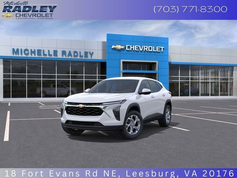 New 2026 Chevrolet Trax LS w/ LS Convenience Package image 8
