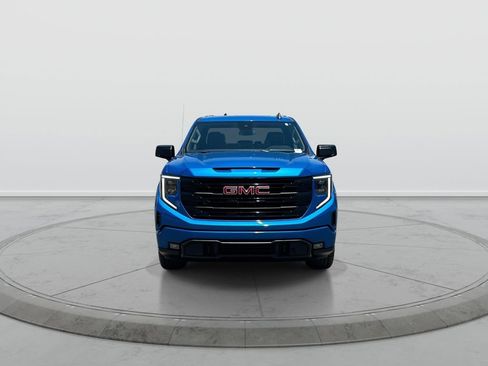 Used 2023 GMC Sierra 1500 Elevation w/ X31 Off-Road Package AWD/4WD image 3
