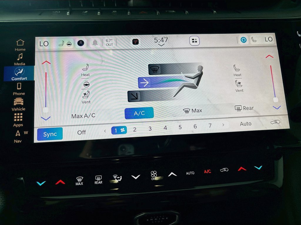 New 2026 Jeep Grand Cherokee Limited AWD/4WD image 13