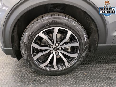 Used 2023 Ford Explorer ST-Line w/ Class IV Trailer Tow Package AWD/4WD image 8