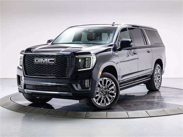 Used 2023 GMC Yukon XL Denali Ultimate AWD/4WD image 1