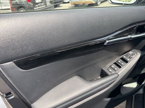 Used 2024 Kia Seltos S AWD/4WD image 20