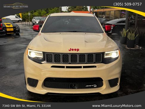 Used 2018 Jeep Grand Cherokee Trackhawk w/ Trailer Tow Group IV image 5