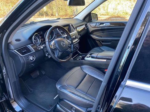 Used 2015 Mercedes-Benz ML 350 4MATIC image 11