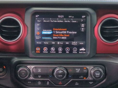 Used 2020 Jeep Gladiator Rubicon AWD/4WD image 19
