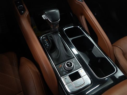 Used 2023 Kia Telluride SX X-Line image 19