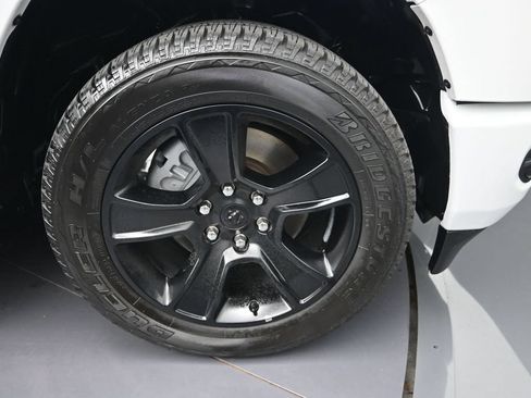 Used 2023 RAM 1500 Big Horn RWD image 9