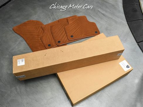 Used 2021 Lamborghini Urus AWD/4WD image 62