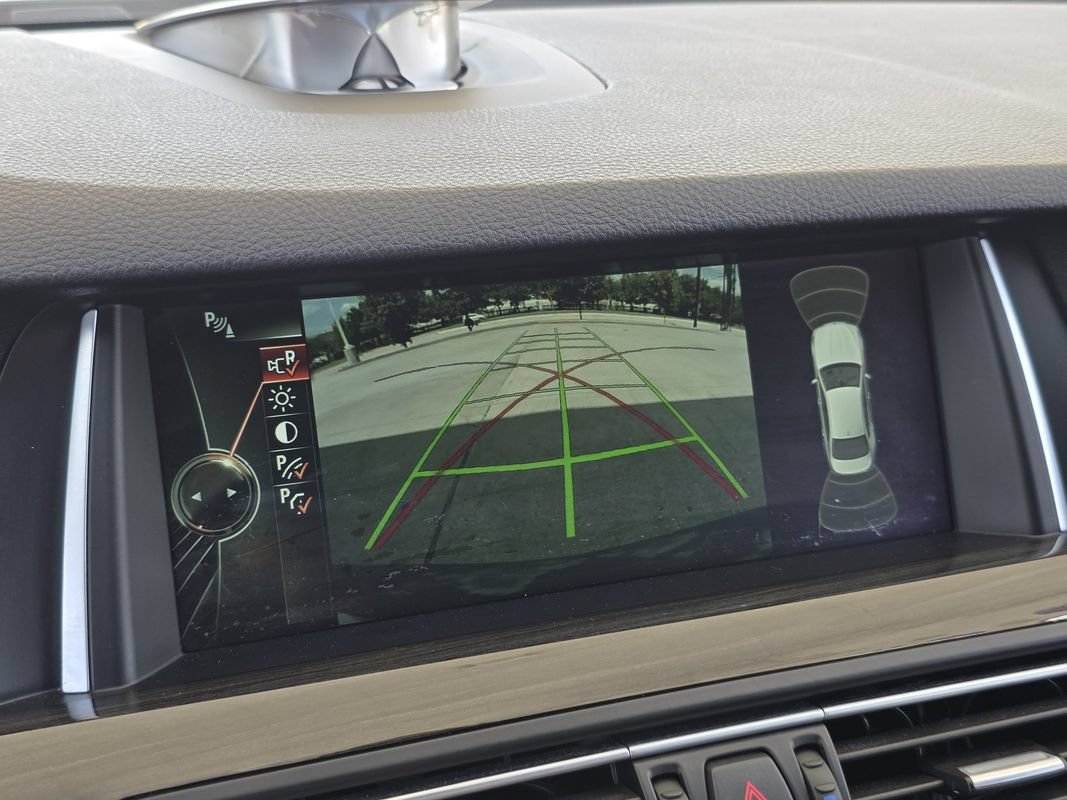 Used 2015 BMW M5 RWD image 15