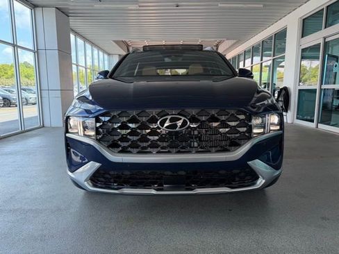 Used 2022 Hyundai Santa Fe Calligraphy image 2