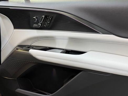 New 2026 Cadillac Lyriq Sport AWD/4WD image 47