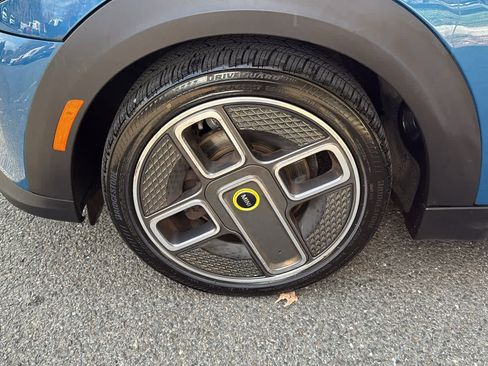 Used 2022 MINI Cooper SE image 10