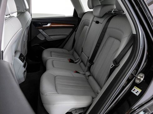 Used 2022 Audi Q5 2.0T Premium Plus AWD/4WD image 45