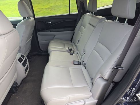 Used 2016 Honda Pilot Touring image 25