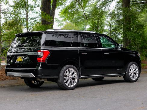 Used 2018 Ford Expedition Max Platinum AWD/4WD image 52