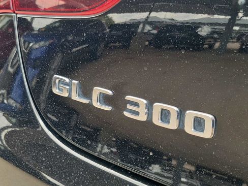 Used 2022 Mercedes-Benz GLC 300 4MATIC Coupe image 11