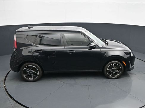 Used 2024 Kia Soul EX FWD image 17