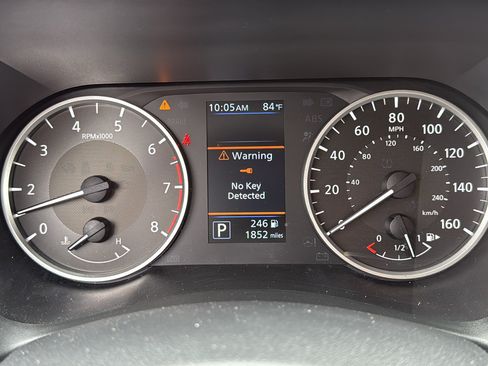 Certified 2025 Nissan Sentra S FWD image 8