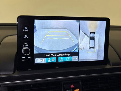 Used 2023 Honda Pilot Elite image 27