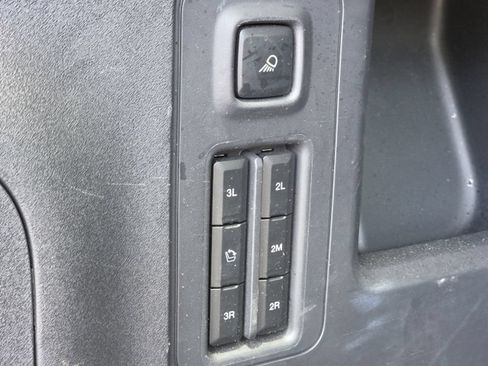 Used 2025 Ford Expedition Max Active RWD image 15