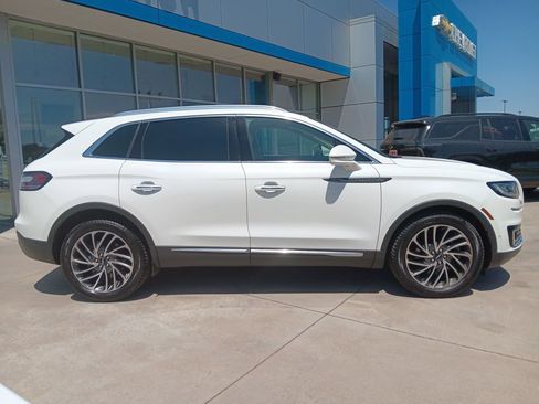 Used 2020 Lincoln Nautilus Reserve w/ Equipment Group 201A AWD/4WD image 6