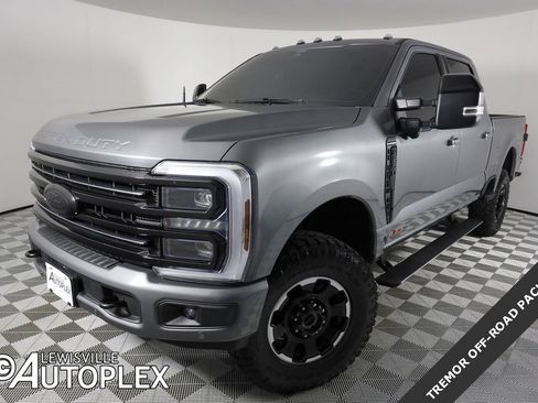 Used 2025 Ford F250 Platinum w/ Tremor Off-Road Package image 1