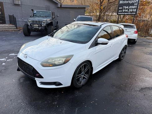 Used 2014 Ford Focus ST image 15