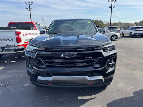Used 2023 Chevrolet Colorado Z71 w/ Z71 Convenience Package 2 image 10