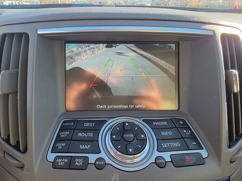 Used 2012 INFINITI G37 x w/ Premium Pkg image 22