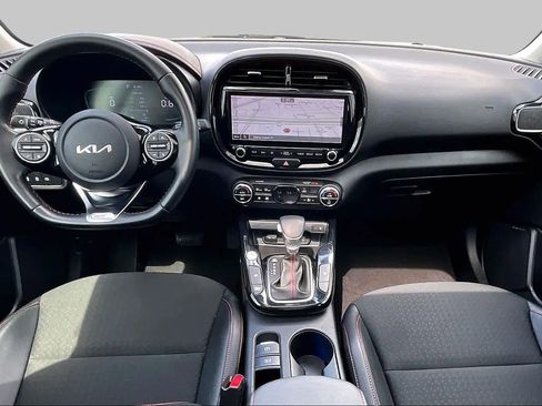 Certified 2024 Kia Soul GT-Line w/ Option Group 020 FWD image 15