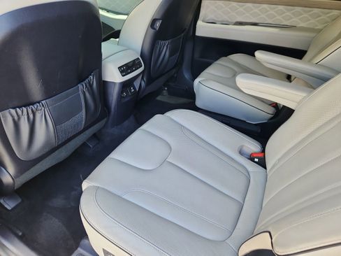 Used 2022 Hyundai Palisade Calligraphy AWD/4WD image 11