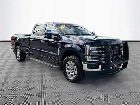 Used 2023 Ford F350 King Ranch w/ Chrome Package image 3