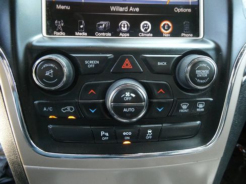 Used 2014 Jeep Grand Cherokee Overland AWD/4WD image 20