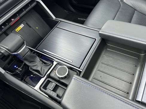 Certified 2024 Toyota Sequoia Platinum image 20