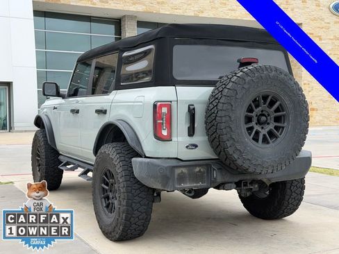 Used 2023 Ford Bronco Outer Banks image 12